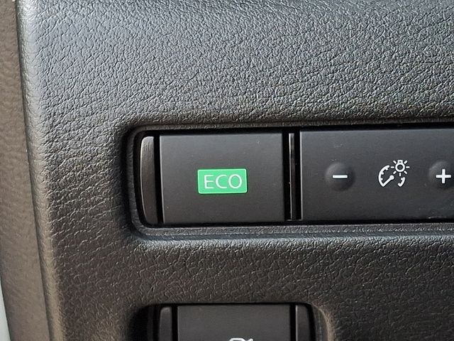 Thumbnail: 2024 Nissan Sentra - 26