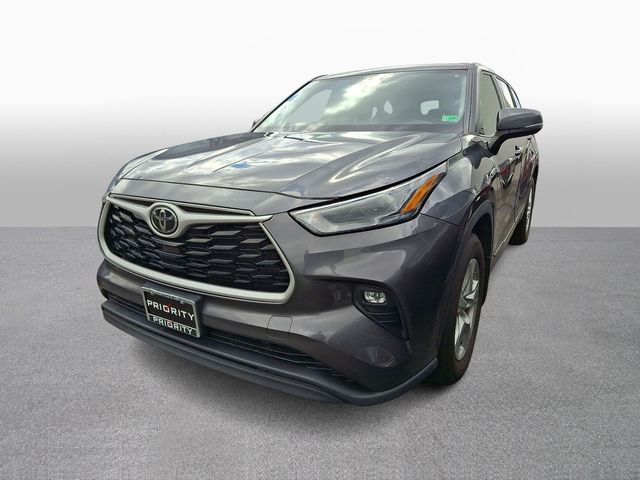 Thumbnail: 2022 Toyota Highlander - 1