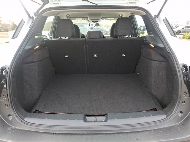 Thumbnail: 2025 Nissan Kicks - 28