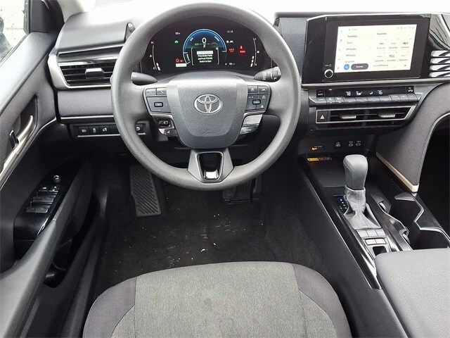 Thumbnail: 2025 Toyota Camry - 11