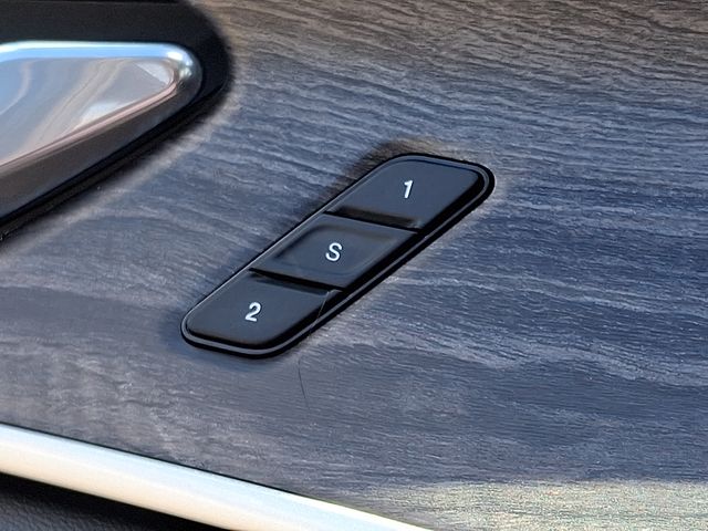 Thumbnail: 2024 Jeep Grand Cherokee - 32