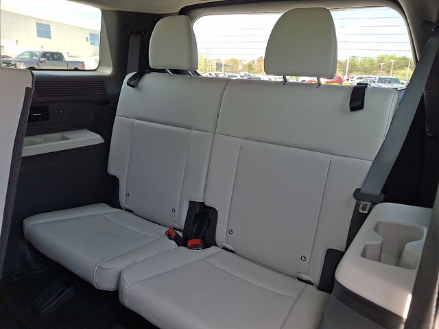 Thumbnail: 2026 Hyundai Santa Fe - 11