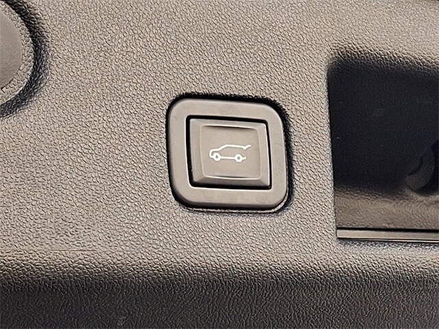 Thumbnail: 2023 Chevrolet Equinox - 31