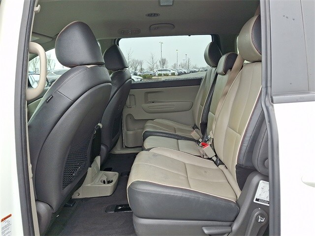 Thumbnail: 2017 Kia Sedona - 11