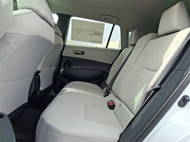 Thumbnail: 2026 Toyota Corolla Cross - 10