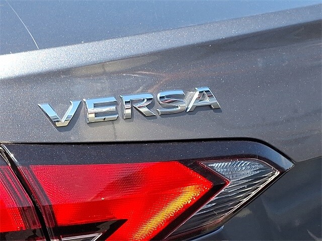 Thumbnail: 2021 Nissan Versa - 9