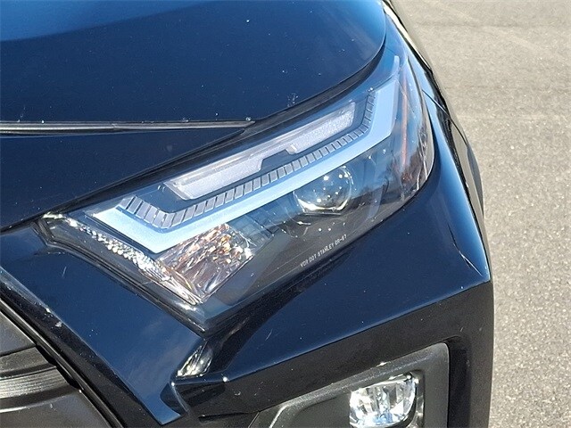 Thumbnail: 2024 Toyota RAV4 - 9