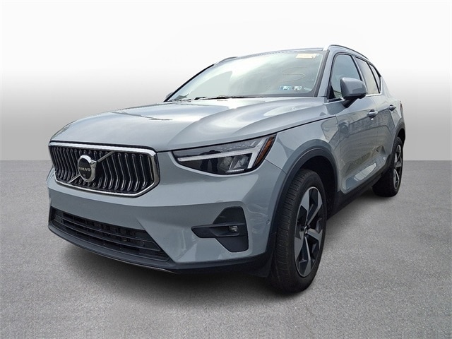 Thumbnail: 2024 Volvo XC40 - 1