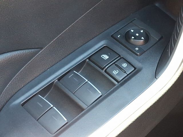 Thumbnail: 2024 Toyota RAV4 - 23