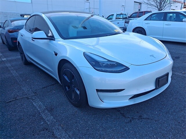 Thumbnail: 2022 Tesla Model 3 - 3