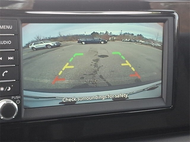 Thumbnail: 2025 Nissan Kicks - 17