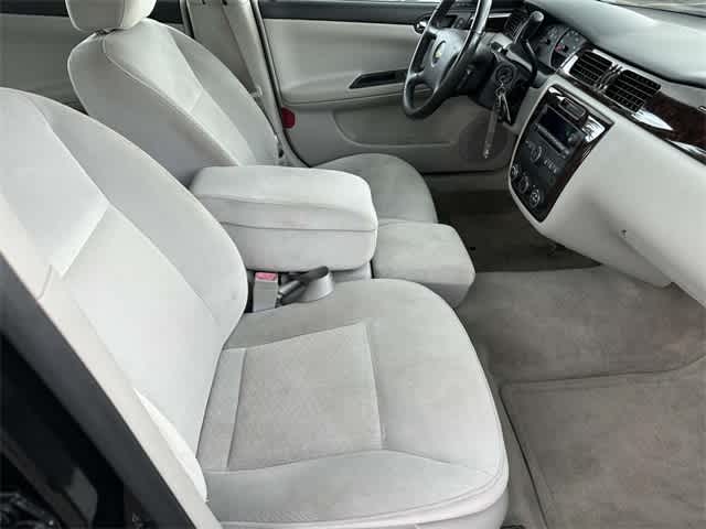 2012 Chevrolet Impala LS 9