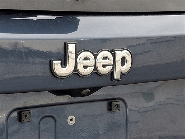 Thumbnail: 2023 Jeep Renegade - 30