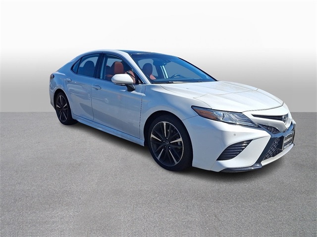 Thumbnail: 2019 Toyota Camry - 3
