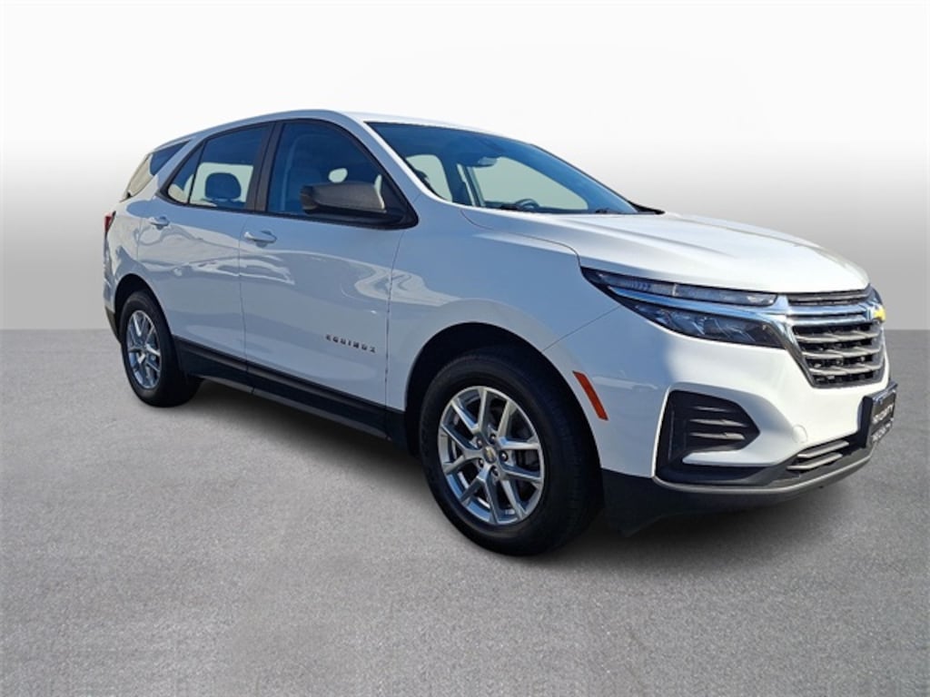 Used 2022 Chevrolet Equinox LS SUV