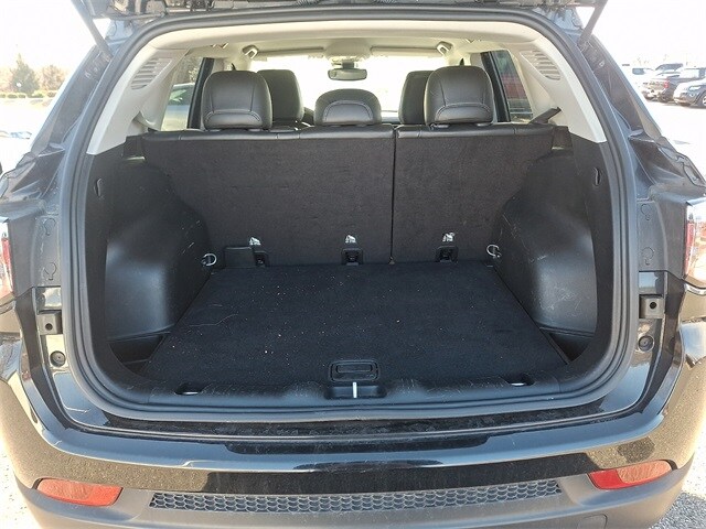 Thumbnail: 2022 Jeep Compass - 28