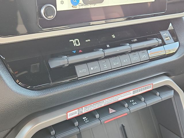 Thumbnail: 2026 Toyota Tundra - 10