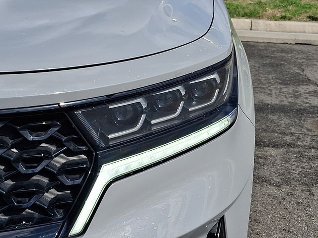 Thumbnail: 2023 Kia Sorento - 9