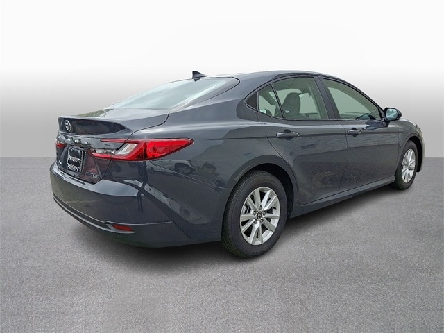 Thumbnail: 2025 Toyota Camry - 4