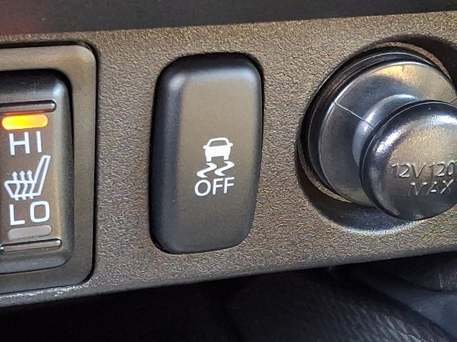 Thumbnail: 2026 Mitsubishi Outlander Sport - 24