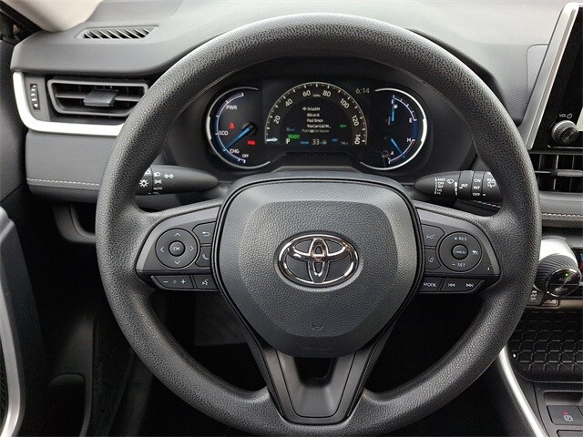 Thumbnail: 2025 Toyota RAV4 - 16