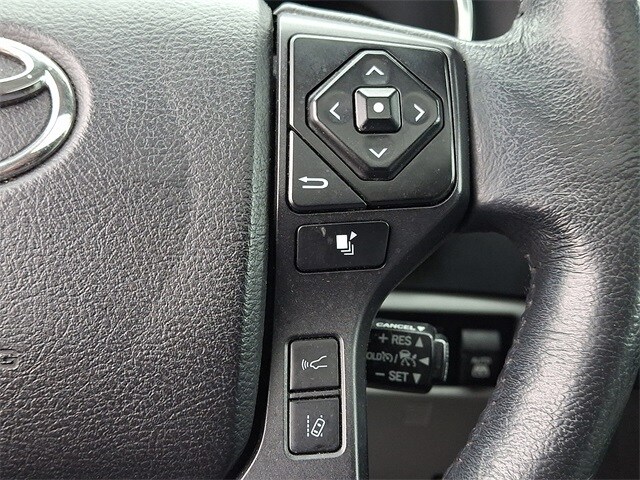 Thumbnail: 2021 Toyota Sequoia - 21