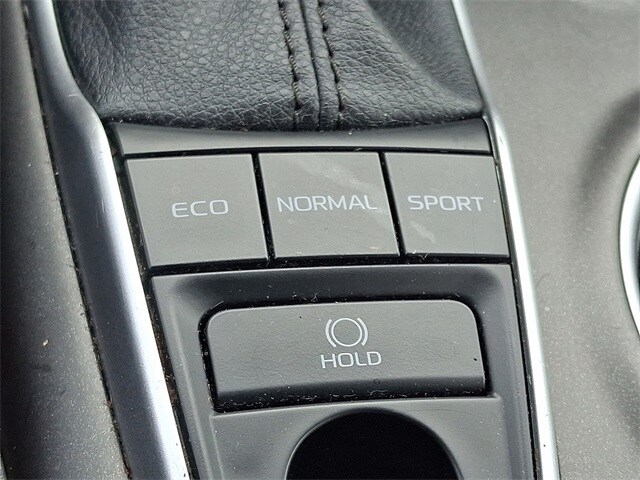 Thumbnail: 2023 Toyota Camry - 23