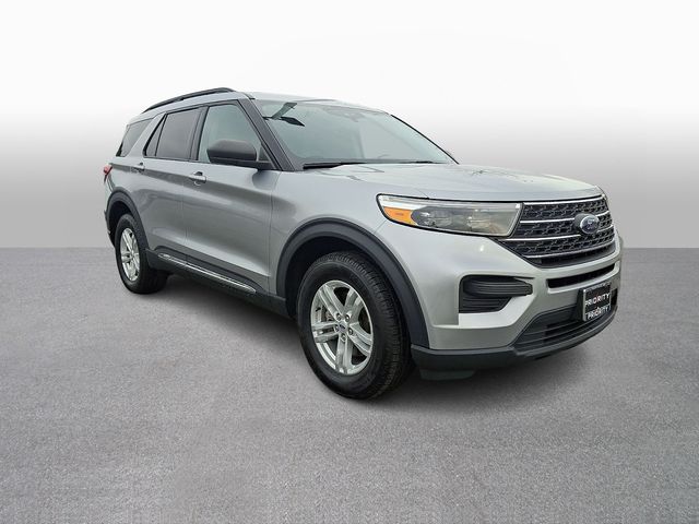 Thumbnail: 2022 Ford Explorer - 3