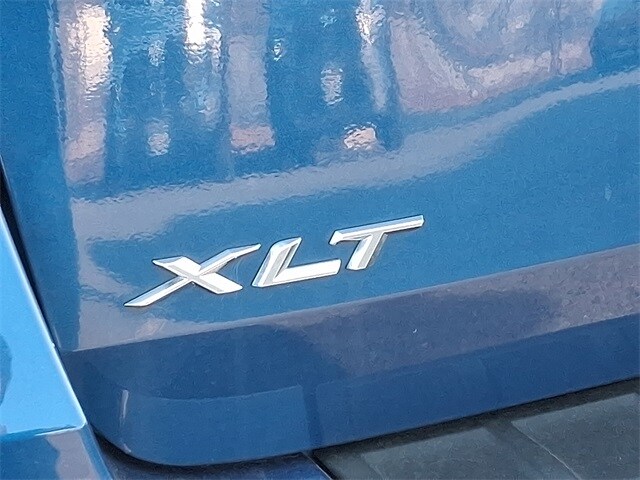 Thumbnail: 2021 Ford Explorer - 10