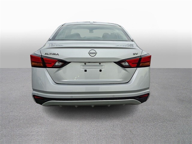 Thumbnail: 2024 Nissan Altima - 5