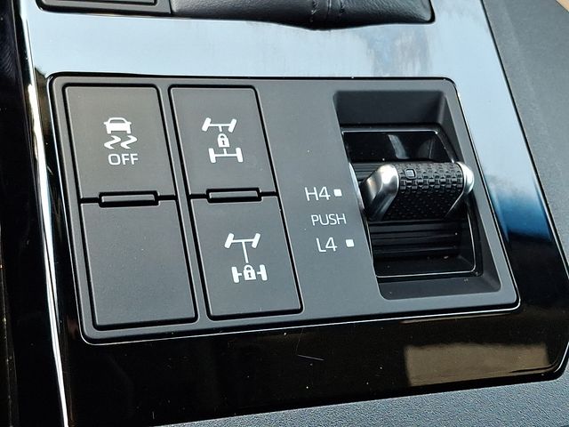 Thumbnail: 2024 Toyota Land Cruiser - 23