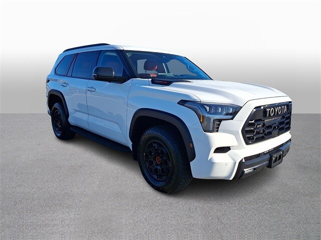 Thumbnail: 2023 Toyota Sequoia - 3