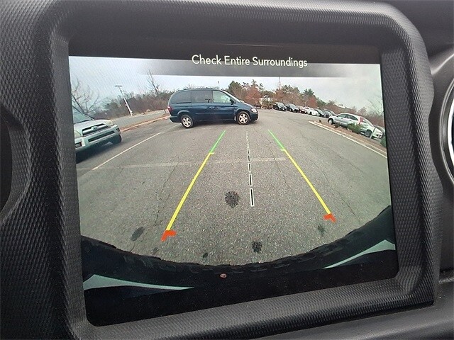 Thumbnail: 2023 Jeep Wrangler - 18