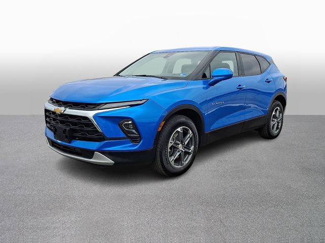 Thumbnail: 2025 Chevrolet Blazer - 1