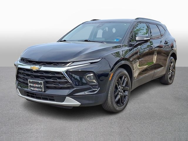 Thumbnail: 2023 Chevrolet Blazer - 1