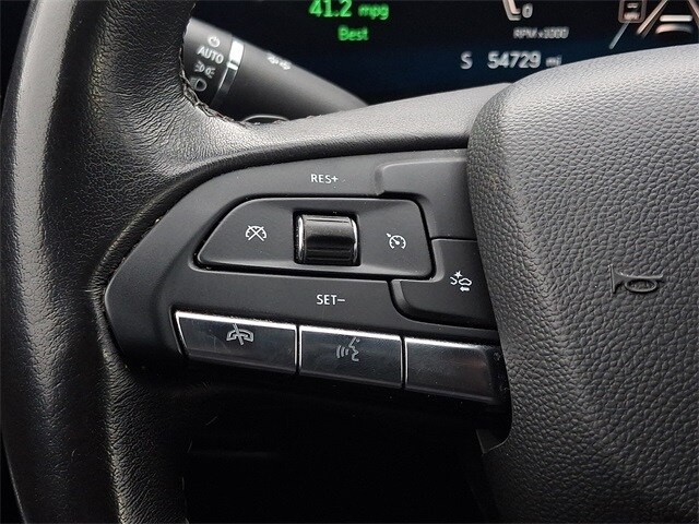 Thumbnail: 2024 Cadillac XT4 - 20