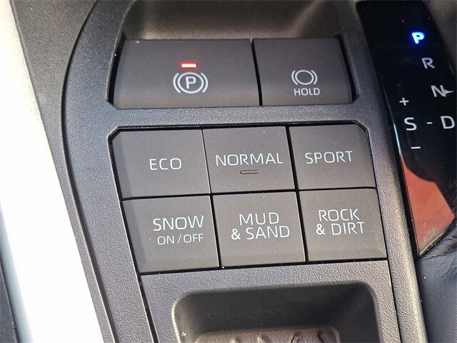 Thumbnail: 2025 Toyota RAV4 - 22