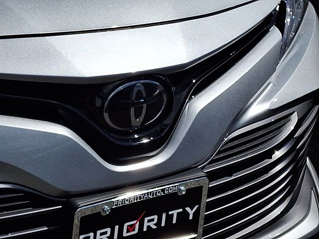 Thumbnail: 2020 Toyota Camry - 8