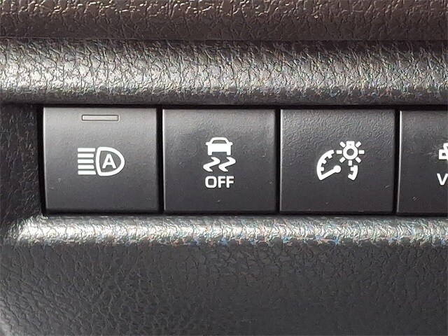 Thumbnail: 2025 Toyota Camry - 30