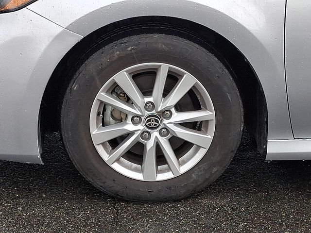 Thumbnail: 2025 Toyota Camry - 8