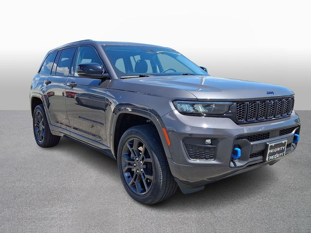 Thumbnail: 2023 Jeep Grand Cherokee - 3