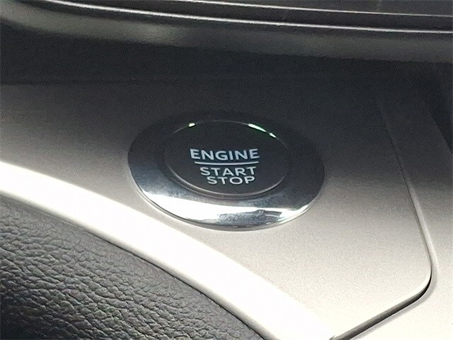 Thumbnail: 2022 Ford Explorer - 22