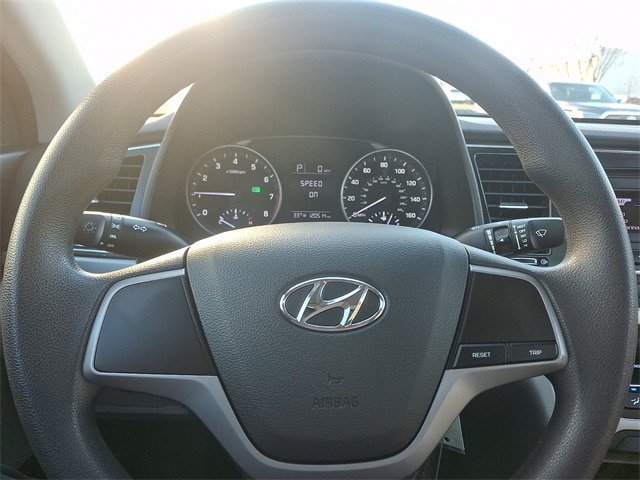 Thumbnail: 2017 Hyundai Elantra - 17