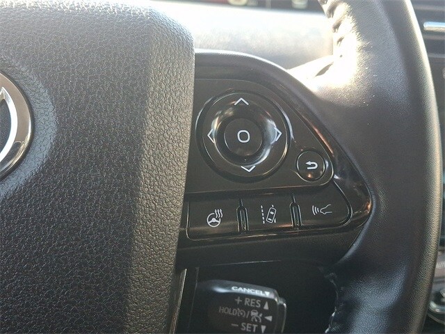 Thumbnail: 2019 Toyota Prius - 21