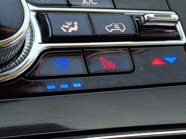 Thumbnail: 2023 Lincoln Nautilus - 22