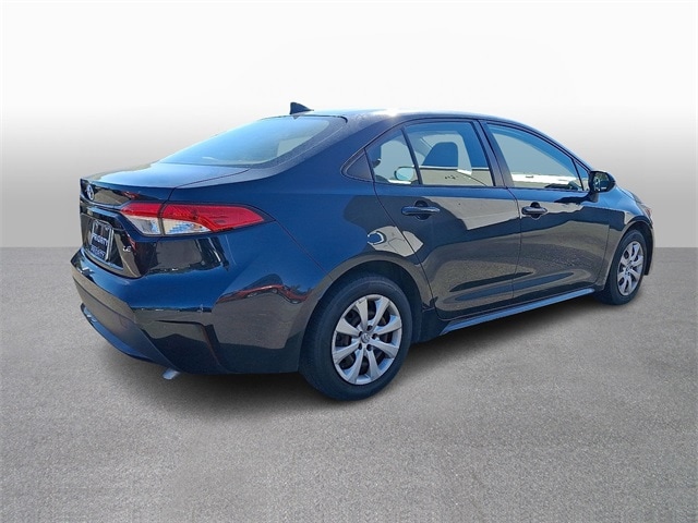 Thumbnail: 2021 Toyota Corolla - 4