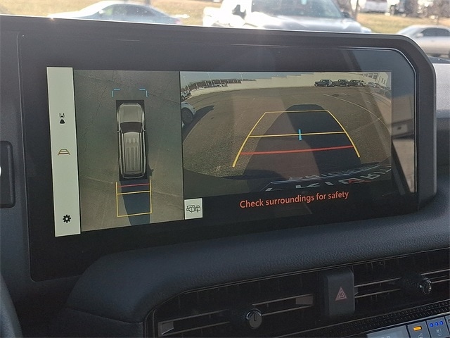 Thumbnail: 2024 Toyota Land Cruiser - 18