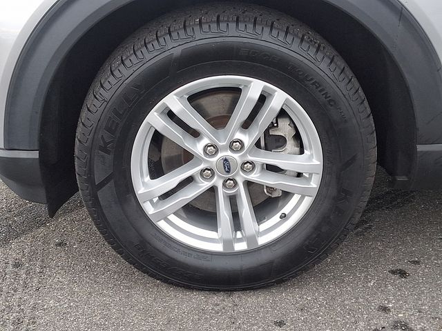 Thumbnail: 2022 Ford Explorer - 8