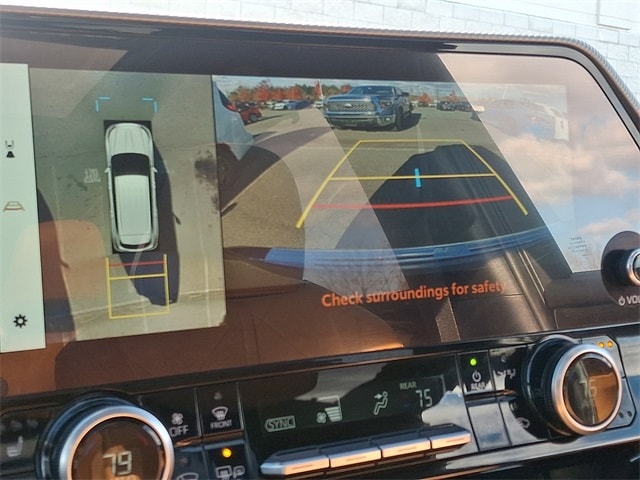 Thumbnail: 2024 Toyota Highlander - 19