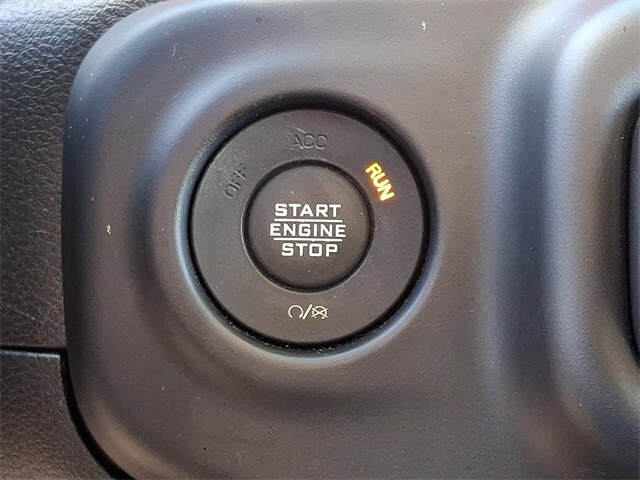 Thumbnail: 2020 Jeep Wrangler - 23